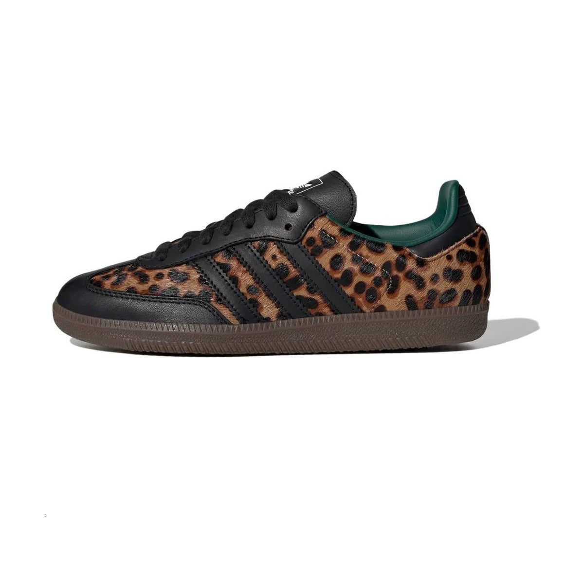 adidas Superstar comfortable versatile low-profile sole women's sneakers - the pictured colorway