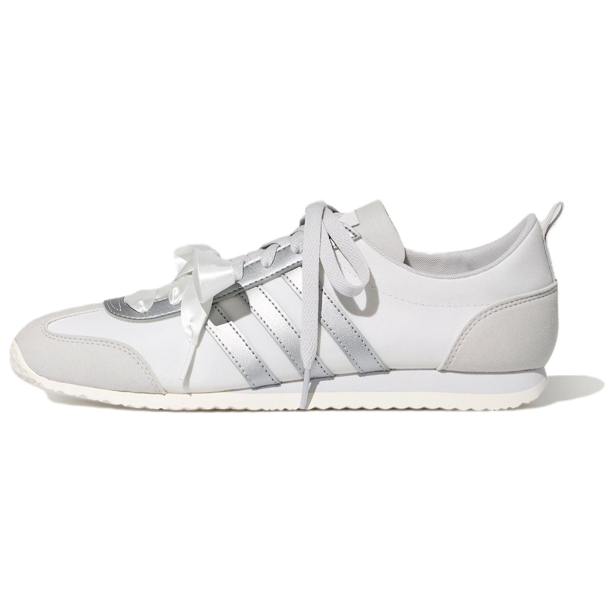 adidas Superstar comfortable casual soft low-profile sole unisex sneakers - White