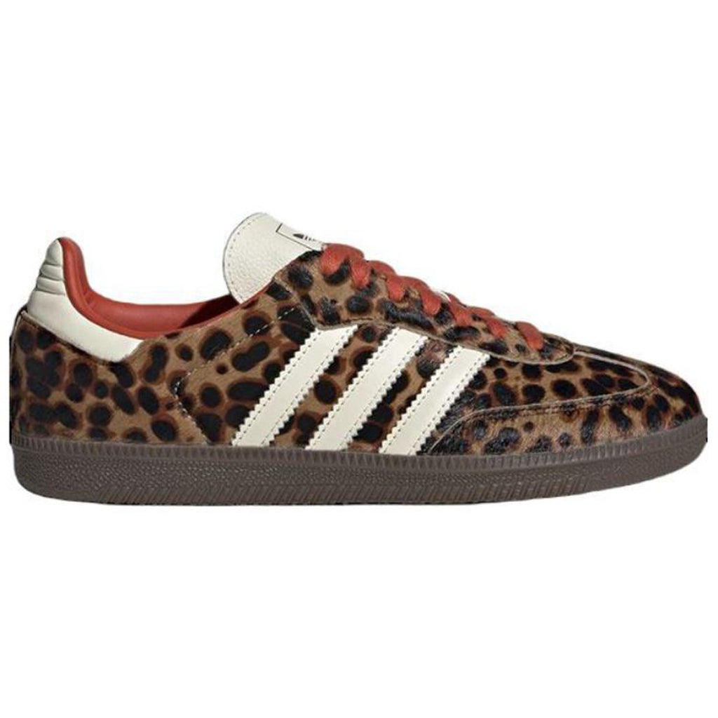 adidas Superstar comfortable women's sneakers - Brown