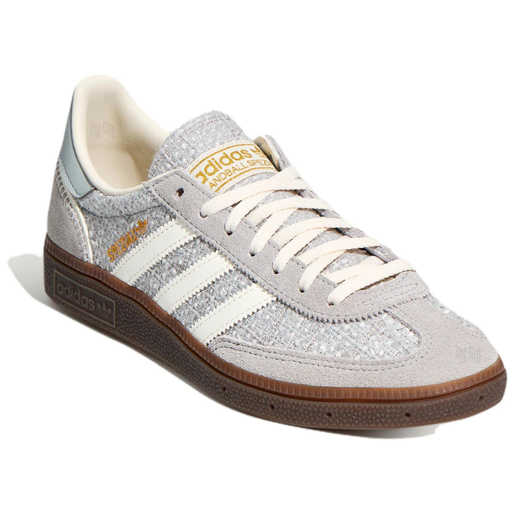 adidas Superstar classic unisex sneakers - the pictured colorway
