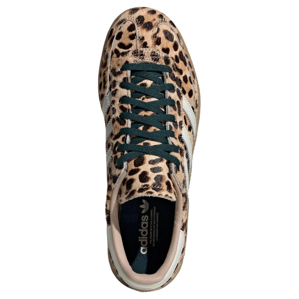 adidas Superstar comfortable, supportive fit comfortable unisex sneakers - the pictured colorway