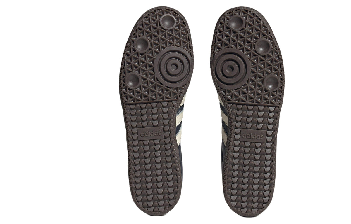adidas Superstar comfortable unisex sneakers - the pictured colorway