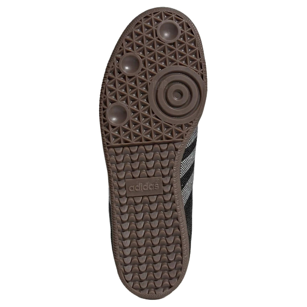 adidas Superstar comfortable fashion-forward women's sneakers - Black/Silver